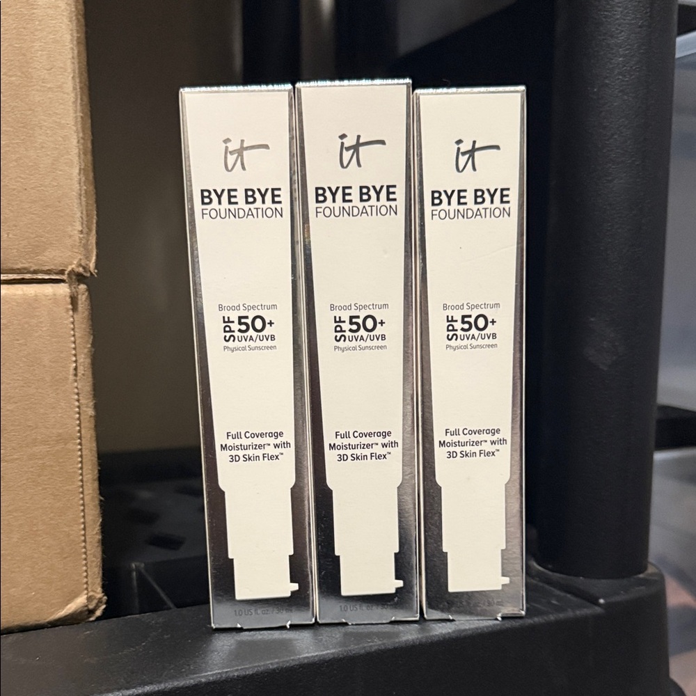 IT Cosmetics Bye Bye Foundation SPF 50+ Trio